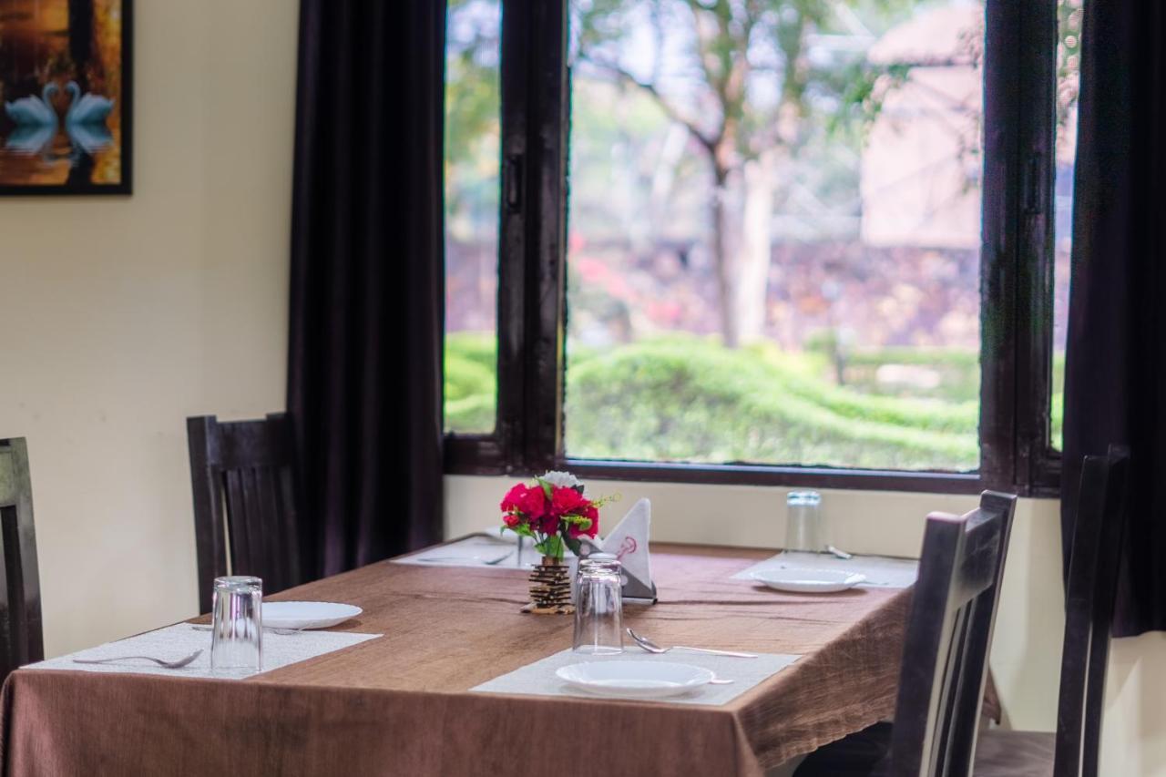 Narmada Hills Resort Omkareshwar エクステリア 写真