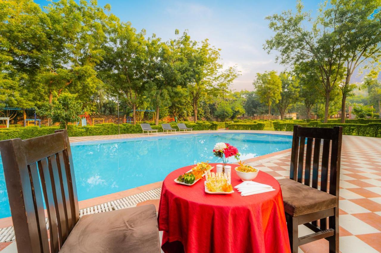 Narmada Hills Resort Godarpura エクステリア 写真