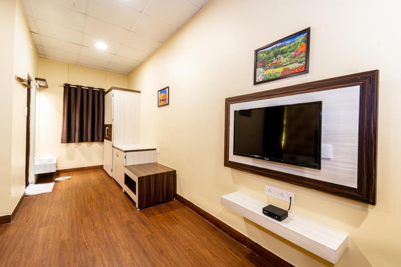 Narmada Hills Resort Godarpura エクステリア 写真