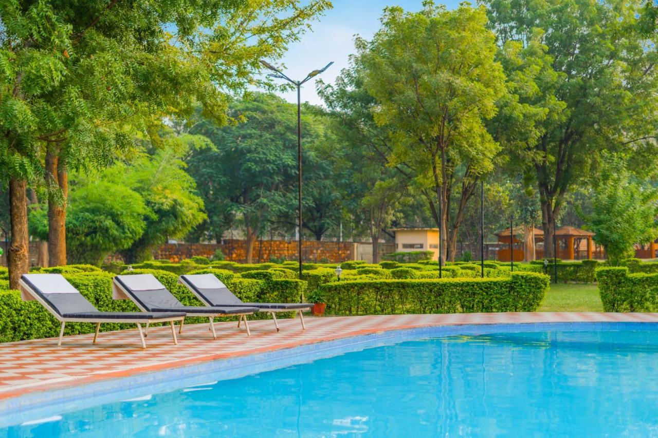 Narmada Hills Resort Godarpura エクステリア 写真