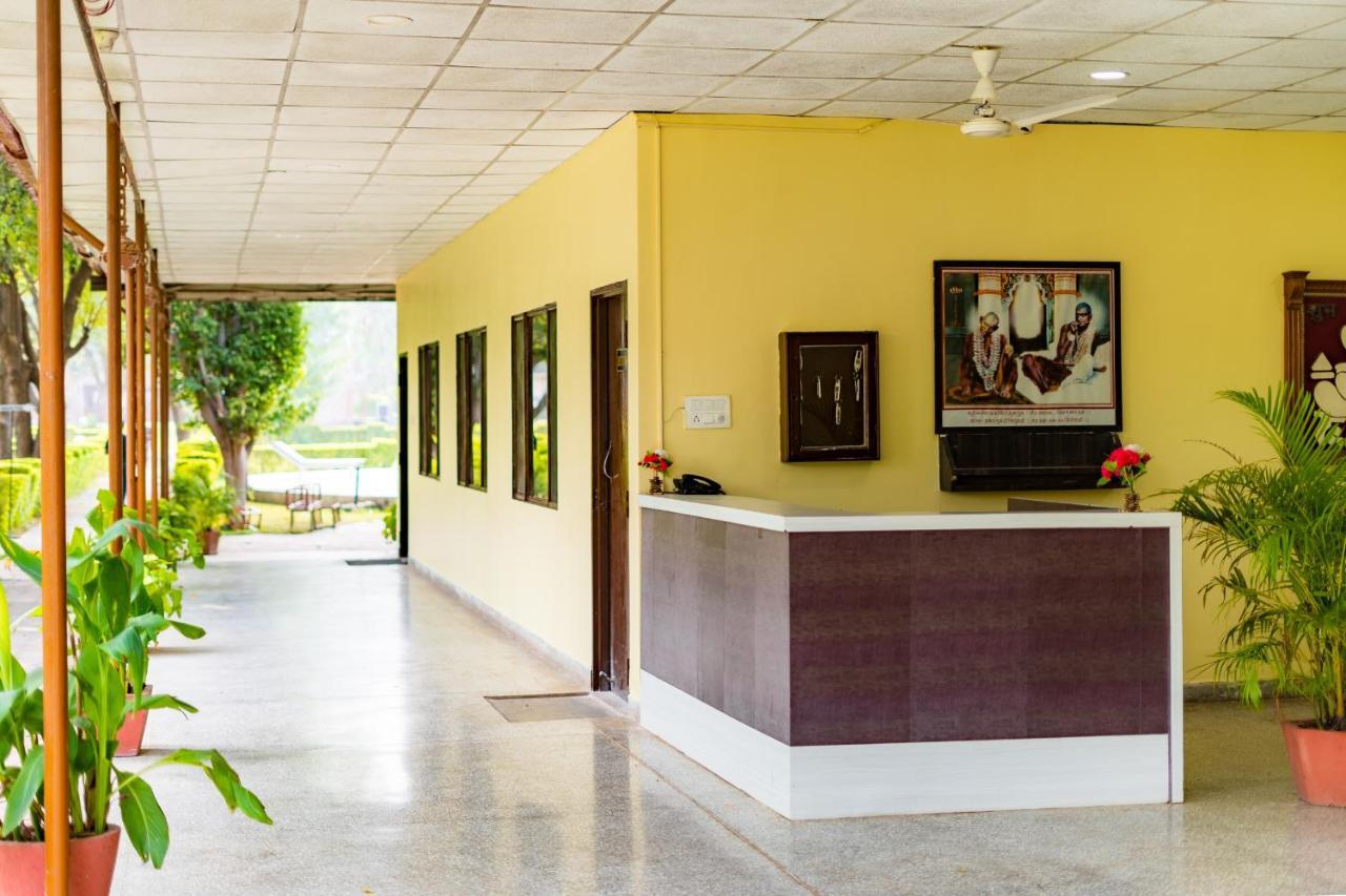 Narmada Hills Resort Godarpura エクステリア 写真