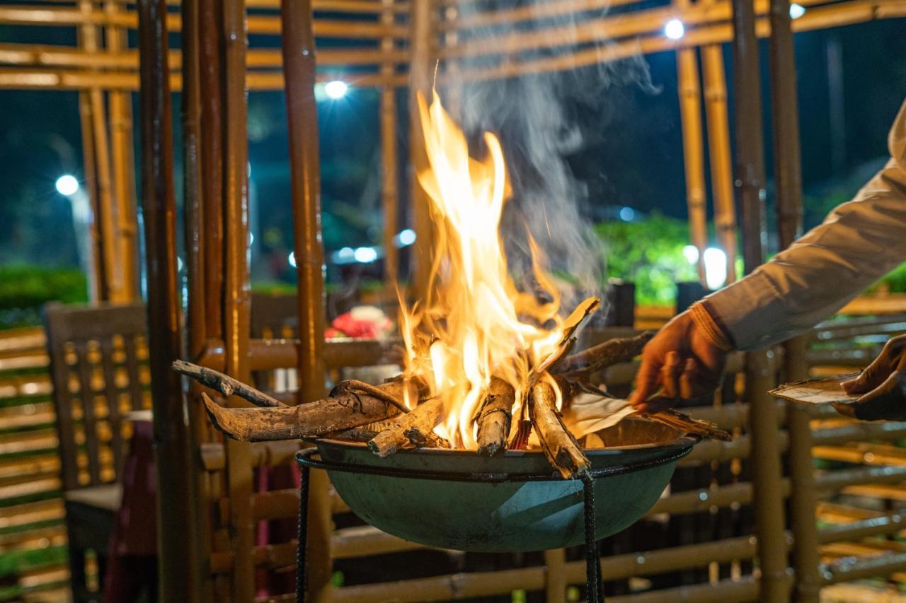 Narmada Hills Resort Godarpura エクステリア 写真